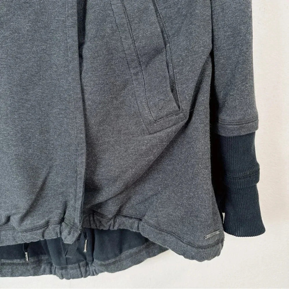 Lululemon Gratitude Wrap Elbow Patch Heathered Gray Jacket - Picture 5 of 12